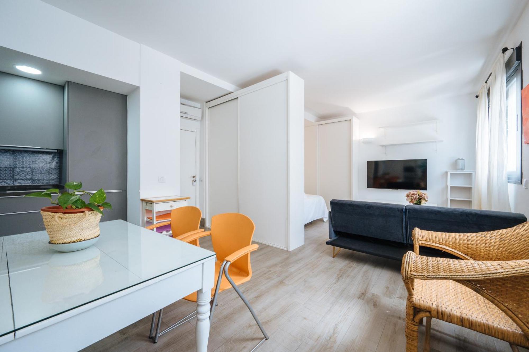 Apartment Teatinos 30